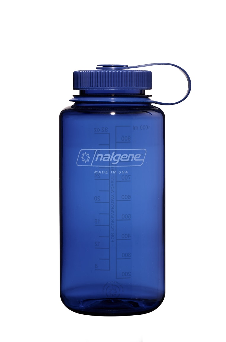 Nalgene product detail: 32oz Wide Mouth Bottle F6 — 32oz Wide Mouth Bottle