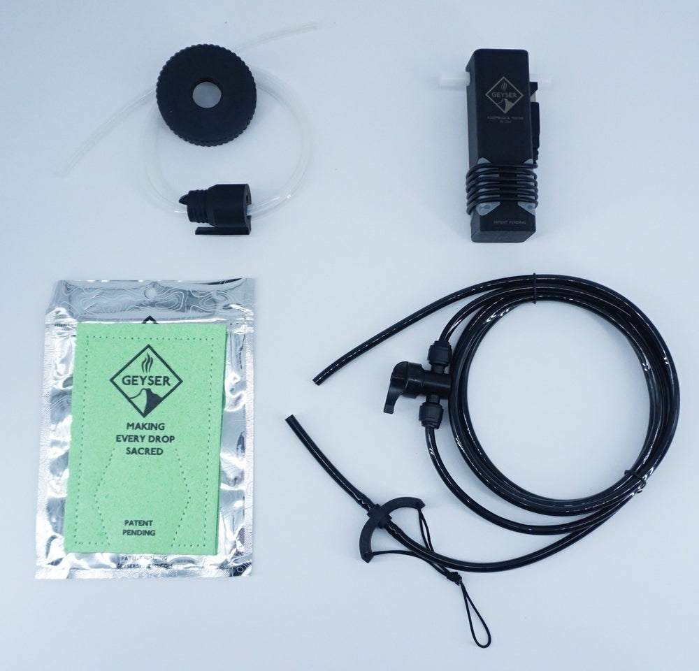 Nalgene product detail: Geyser Outdoor Clean Kit Q0 — Geyser Outdoor Clean Kit
